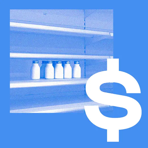 Produit alimentaire avec emballage professionnel en tablette d’épicerie — image de marque forte et packaging stratégique